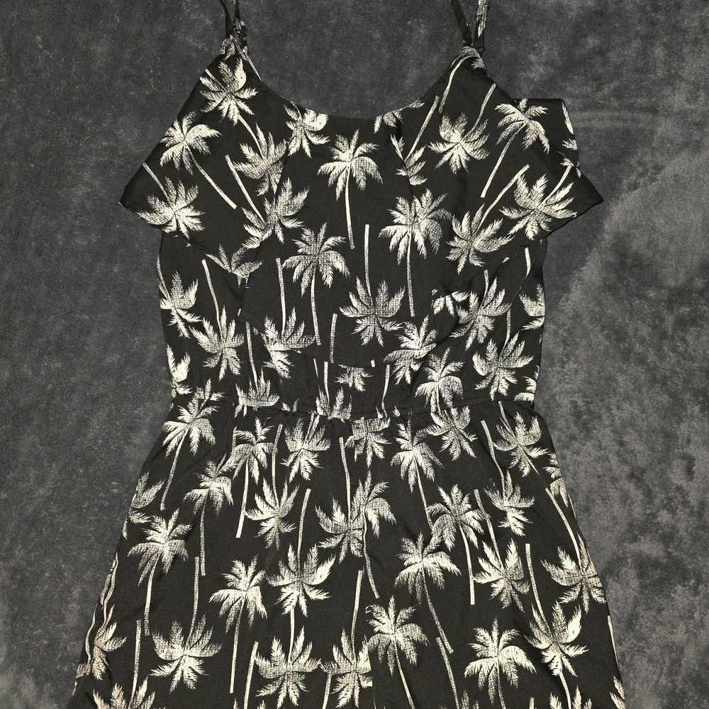 Arizona Jean Company Black and White Palm Print Dress